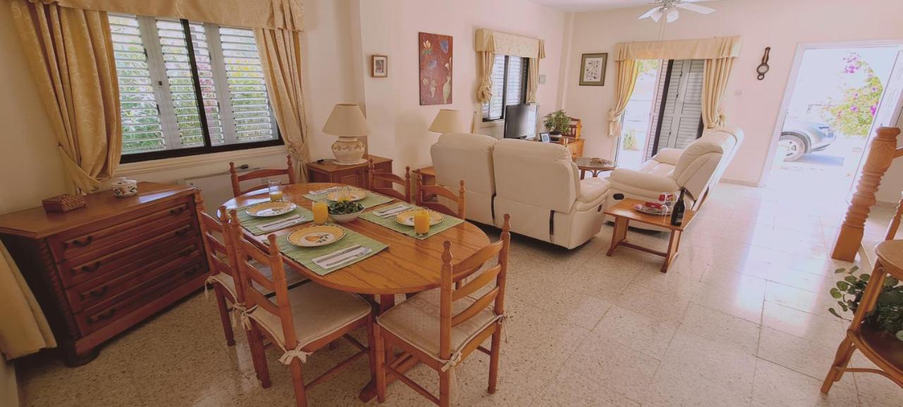 Stay Swallow'S Nest Villa Agia Napa Buitenkant foto